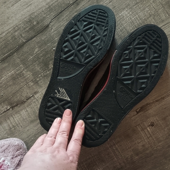 CONVERSE Low Top NWOT - Picture 3 of 7